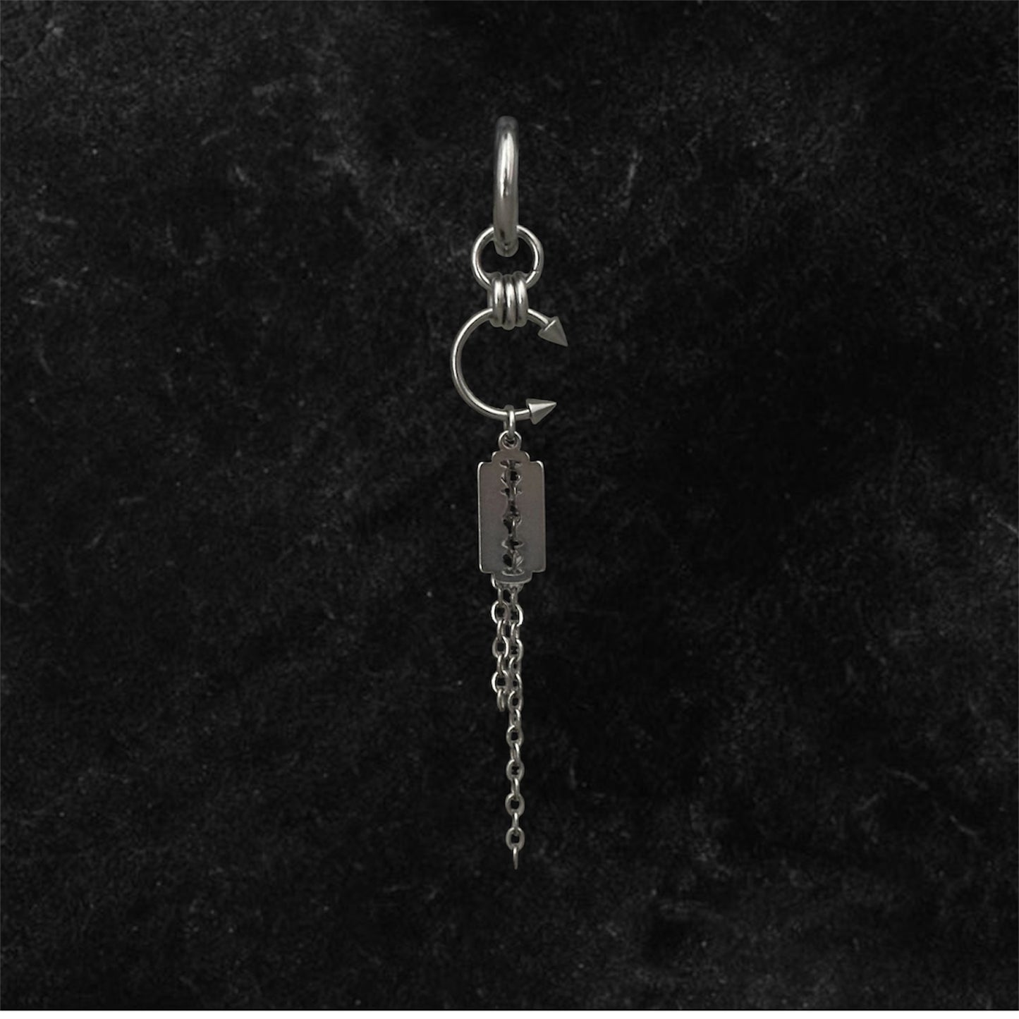 FATAL・Boucles d'oreilles